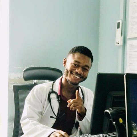 Richmond Kumi Gyan, Physician
