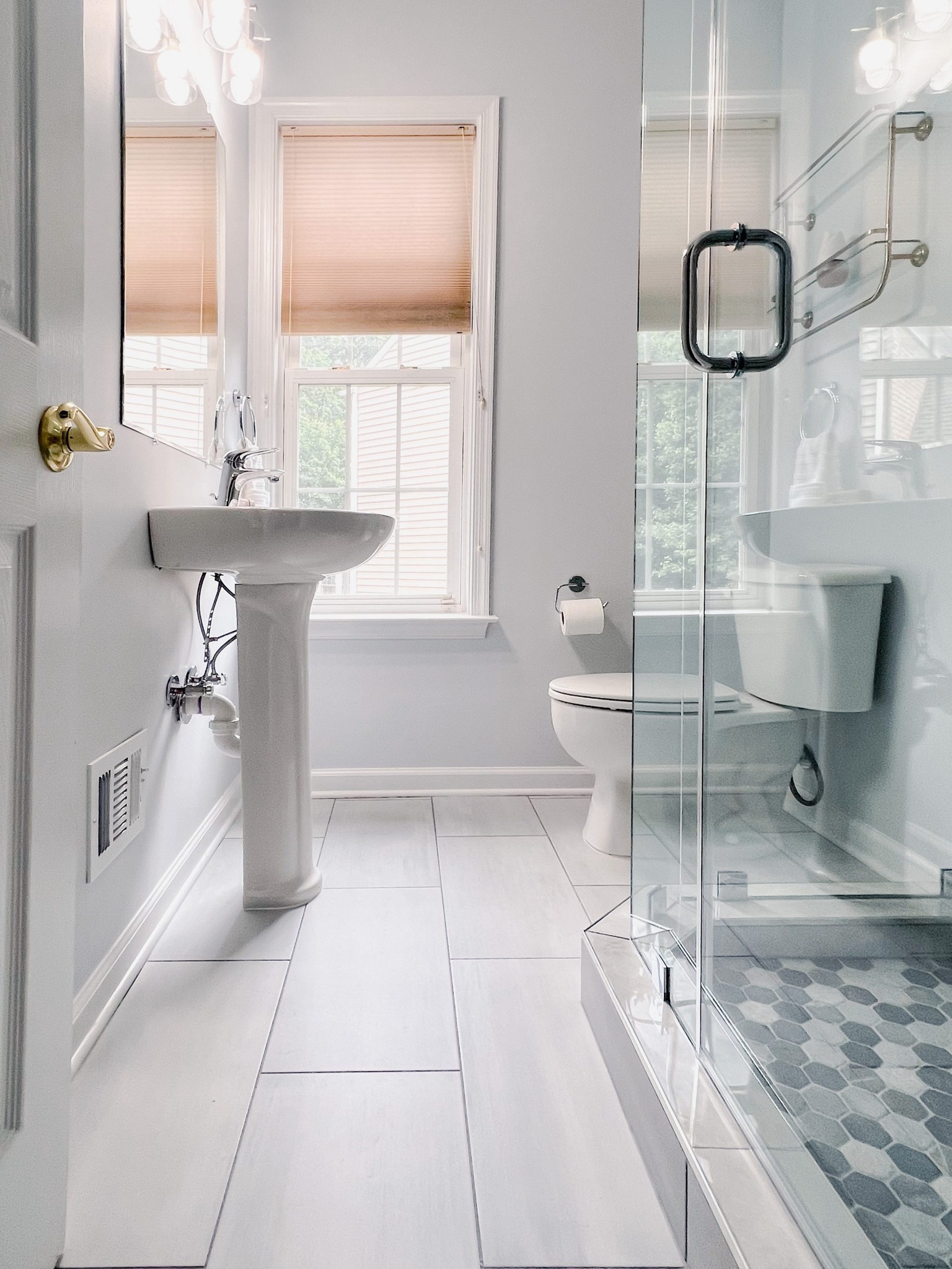 bathroom renovations Image