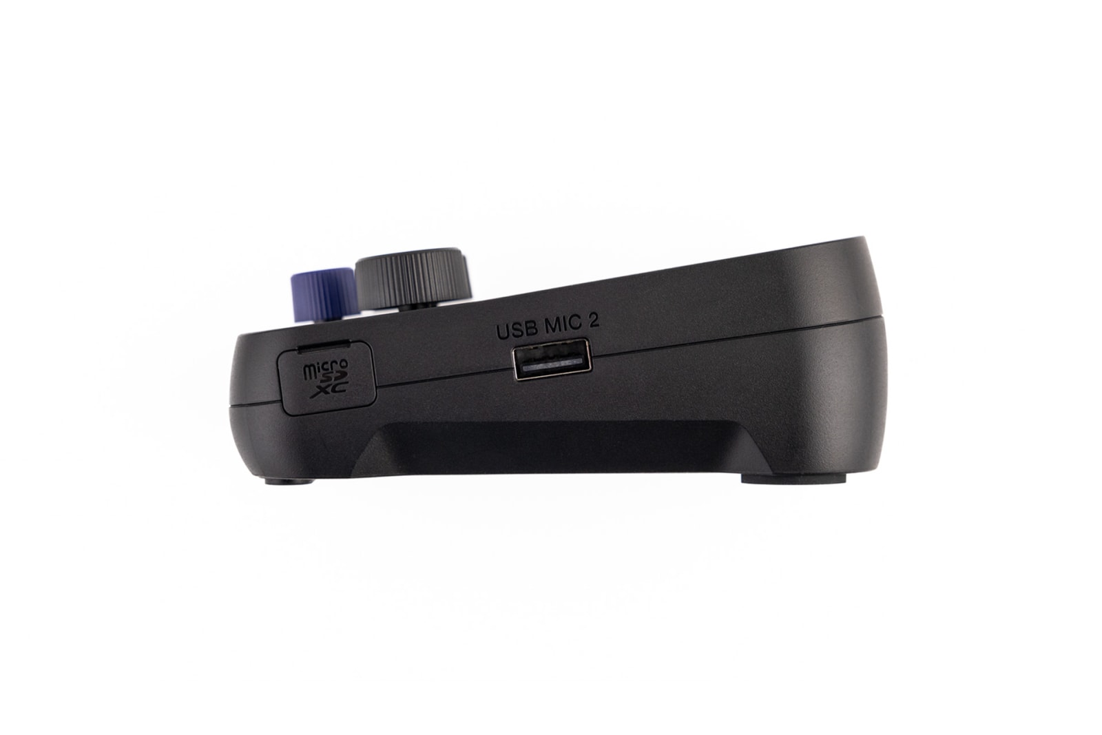 Zoom PodTrak P2 Podcast Recorder image 4
