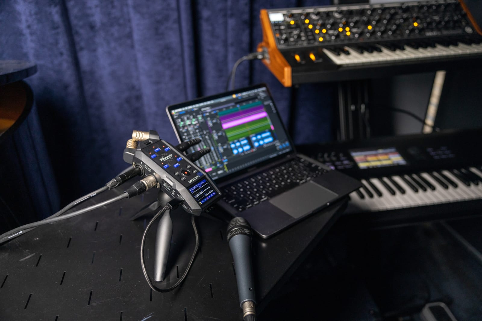 Zoom H6essential 6-Track Handy Recorder image 5