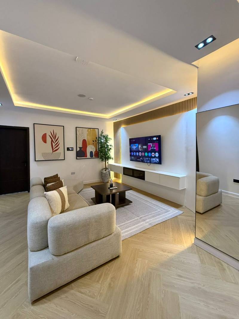 Smart Two Bedroom Apartment WUSE 2 Abuja (with swimming pool) photo