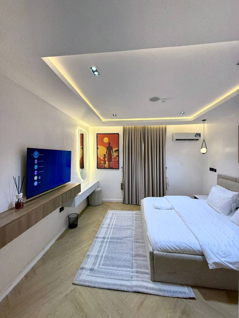 Smart Two Bedroom Apartment WUSE 2 Abuja (with swimming pool) photo