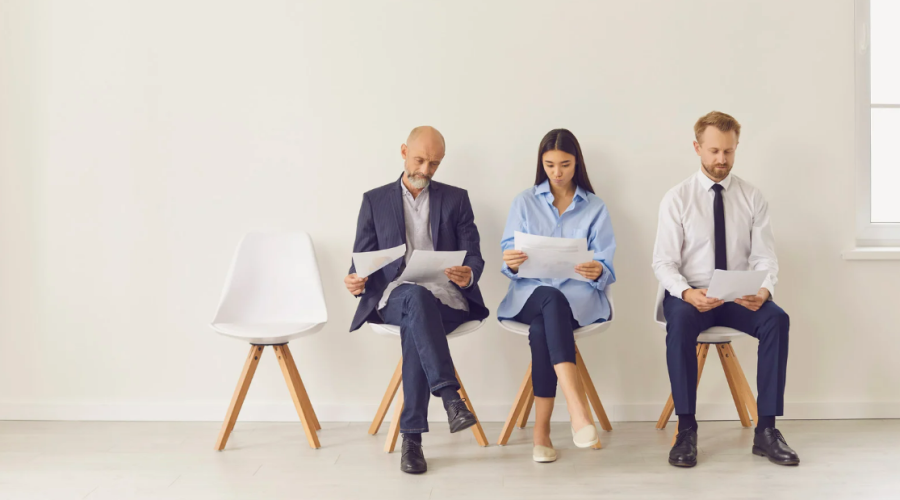 candidates waiting for recruitment interview