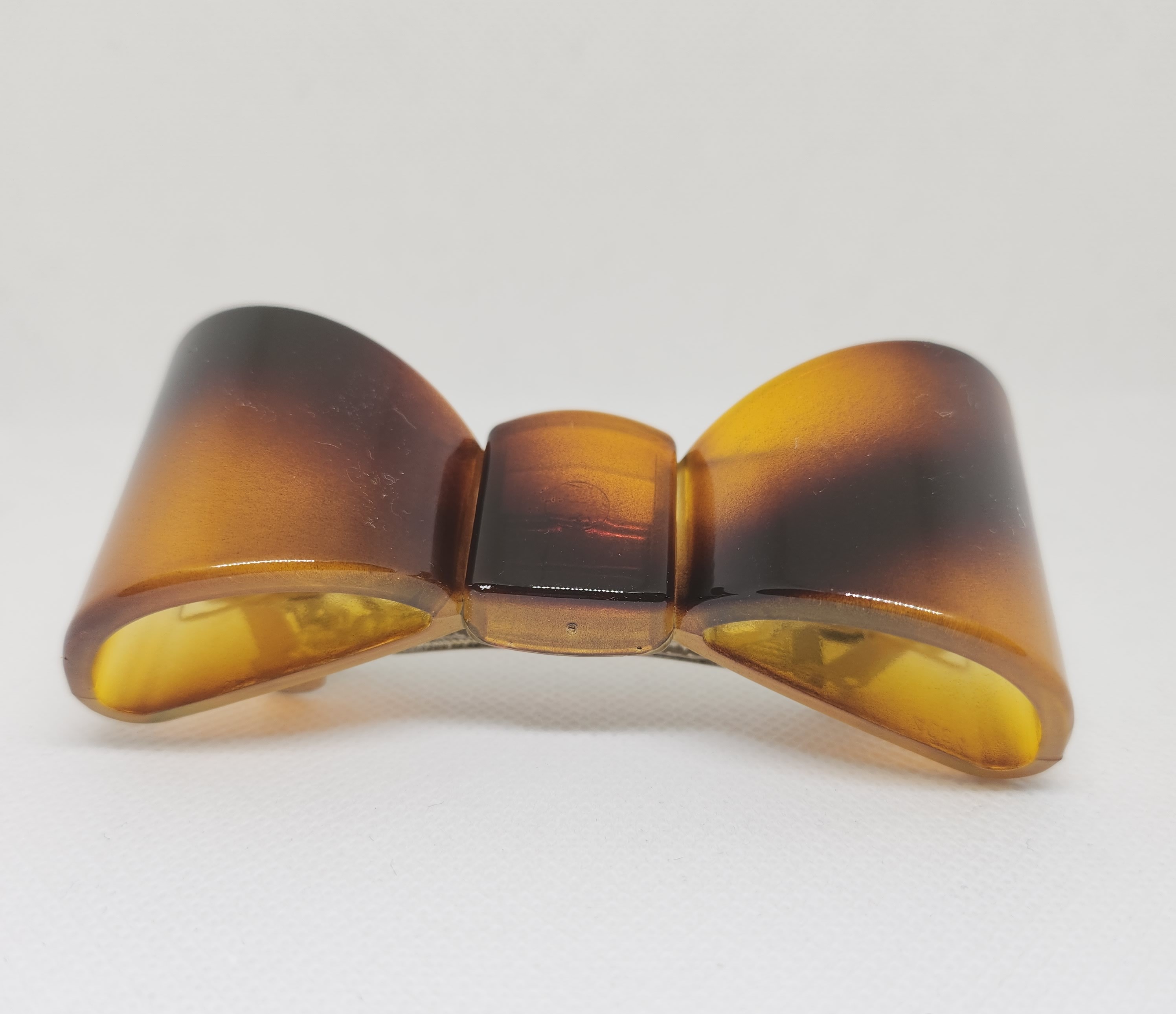 Hebilla moño grande