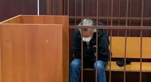 «А оживить не обещал?» Супруга Захарова, погибшего в ДТП с участием Ефремова, дала первый комментарий «А оживить не обещал?» Супруга Захарова, погибшего в ДТП с участием Ефремова, дала первый комментарий