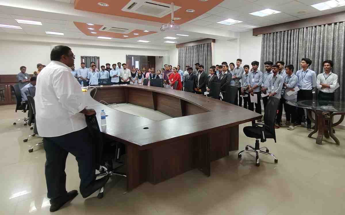 Student mentorship at Alwardas Degree College