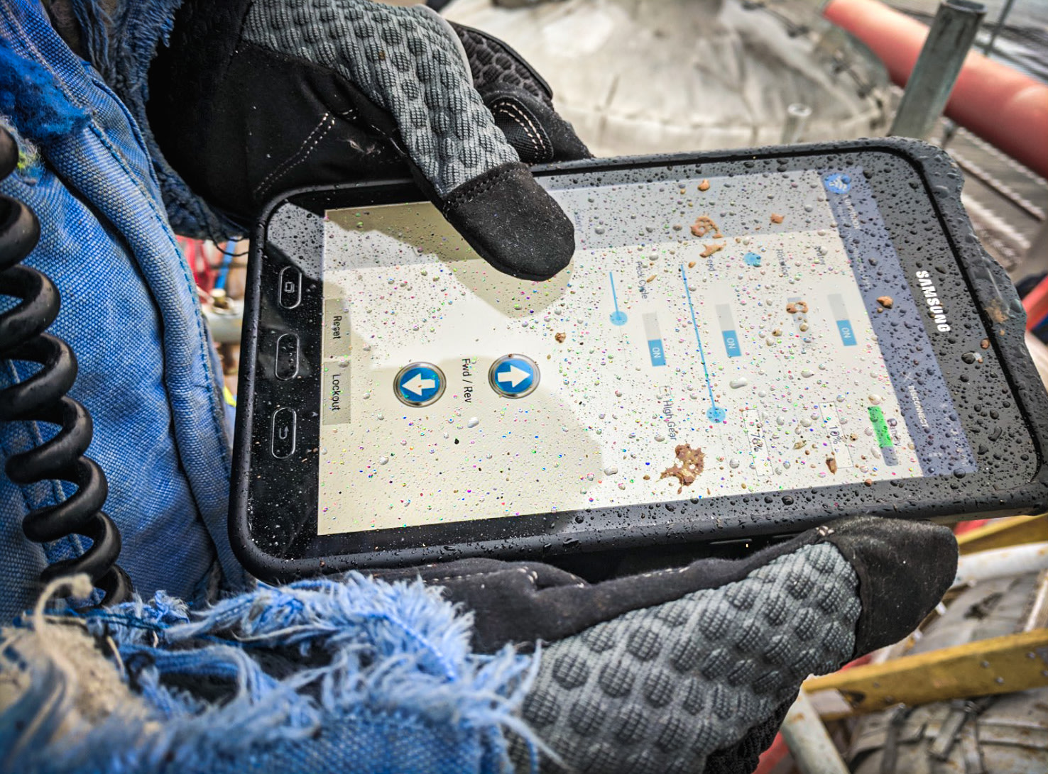 Jack Track wireless cutting sytem