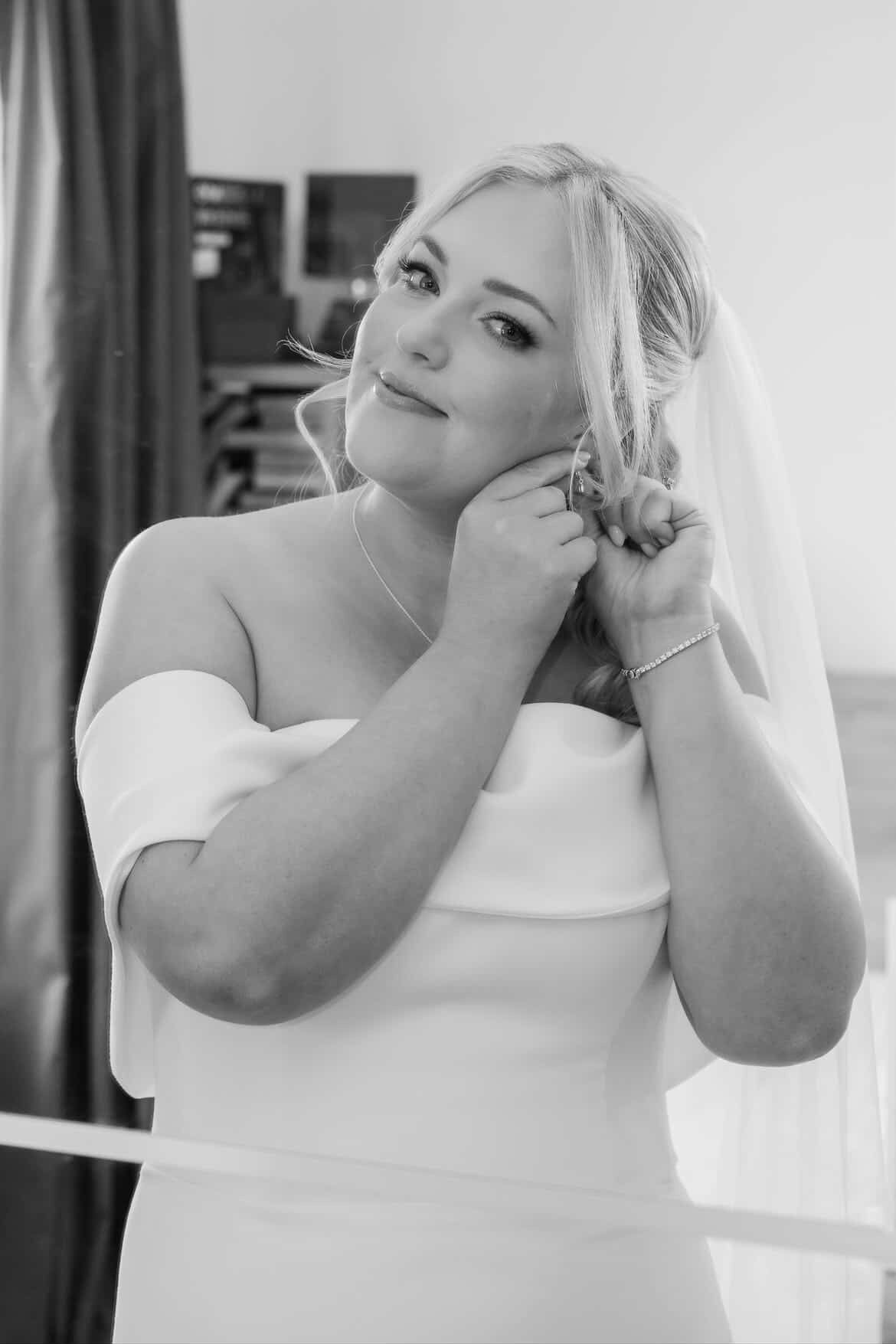 Bride with elegant makeup Ireland