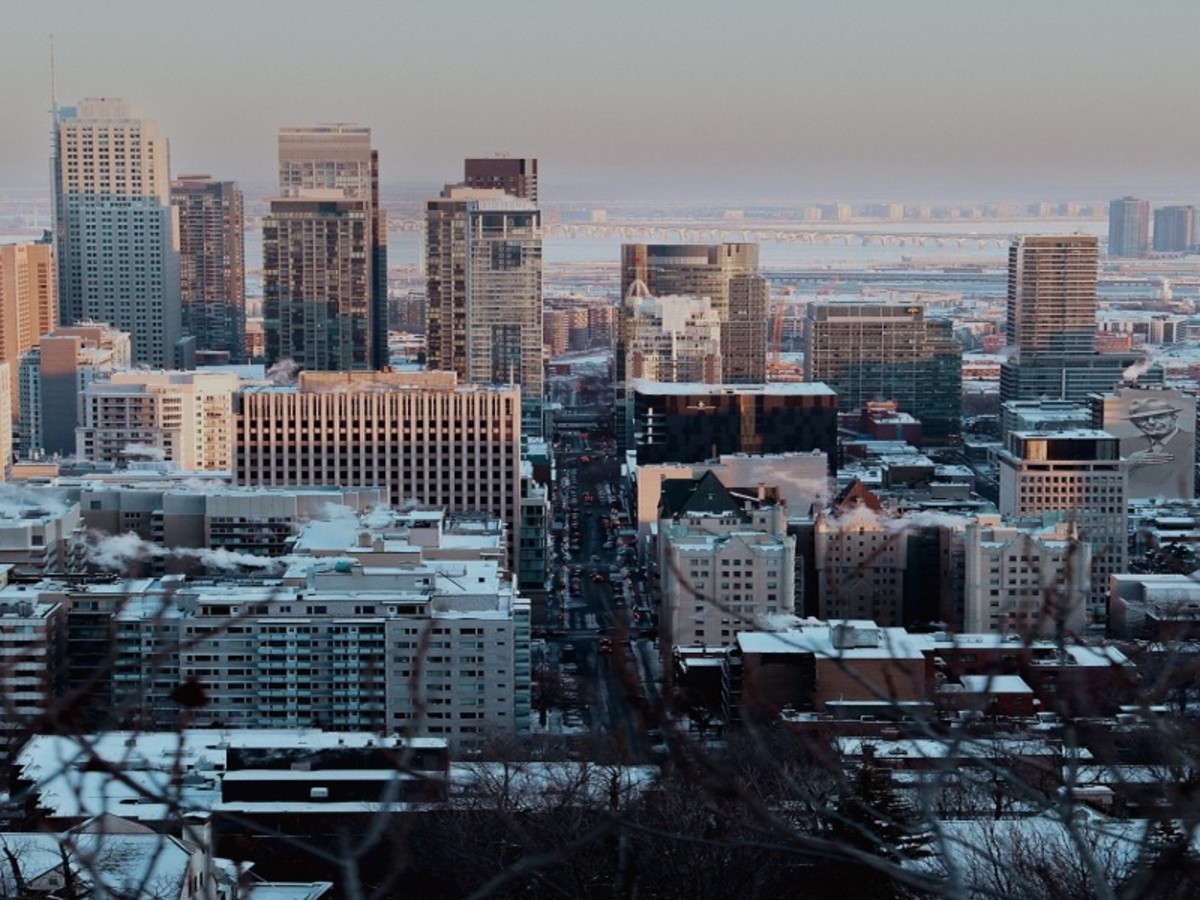 L'Est Canadien Confidentiel - 10
