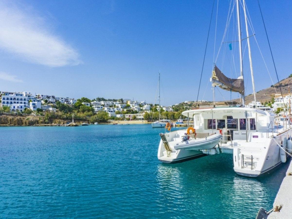 Día 8 — Paros / Santorin