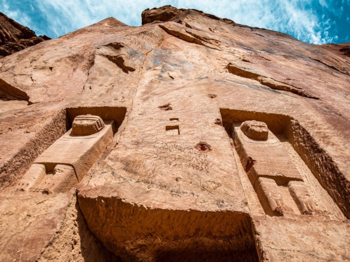 Circuit L'Arabie Saoudite 4* : Riyad, Ha'Il, AlUla, Khaybar, Médine, Djeddah, Circuit Arabie Saoudite par Ôvoyages Circuit L'Arabie Saoudite 4* : Riyad, Ha'Il, AlUla, Khaybar, Médine, Djeddah, Circuit Arabie Saoudite par Ôvoyages