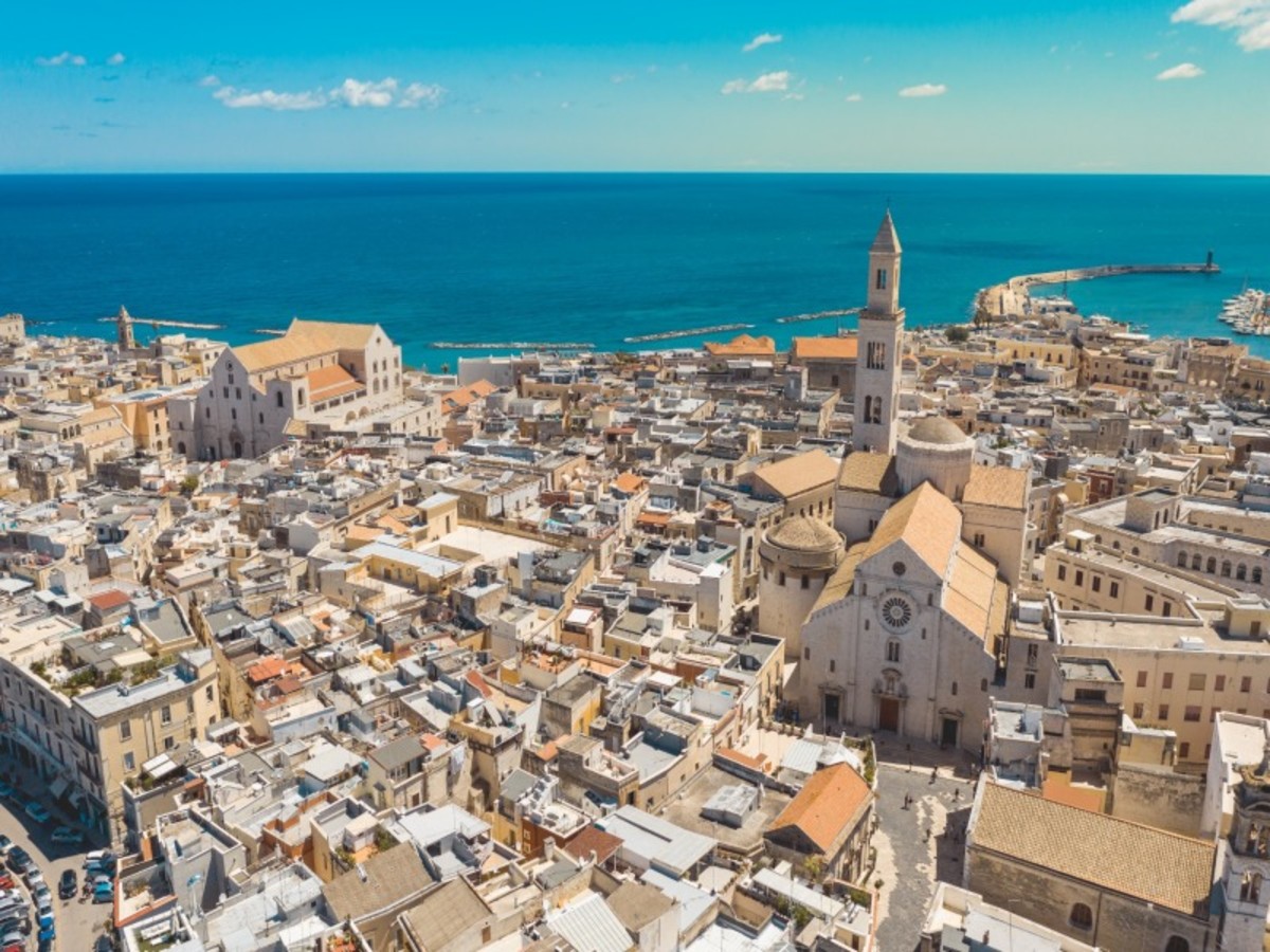 Sur la Route: Au coeur des Pouilles en 4* - Arrivée Bari - 8J/7N avec location voiture flex - 1