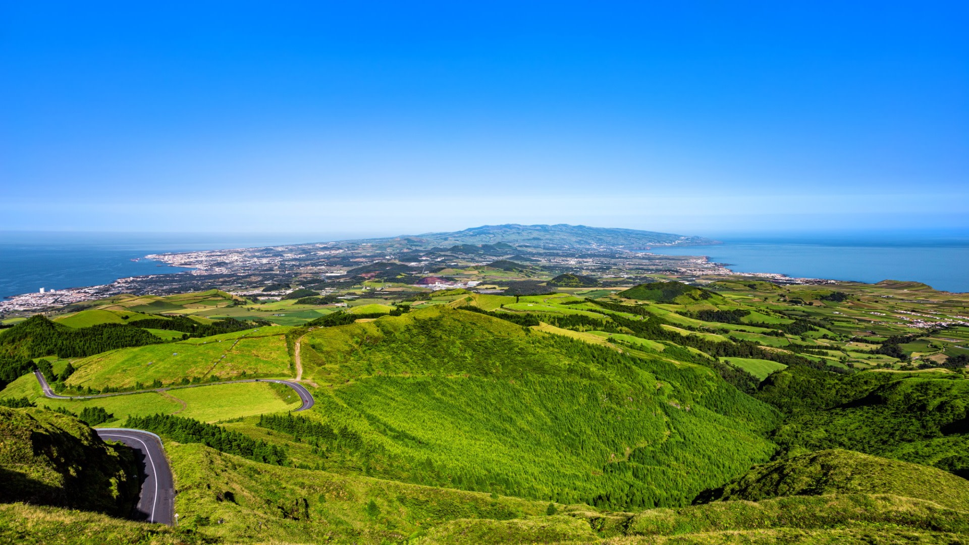 tourhub | Today Voyages | Self-Tour Faces Of São Miguel 2024 