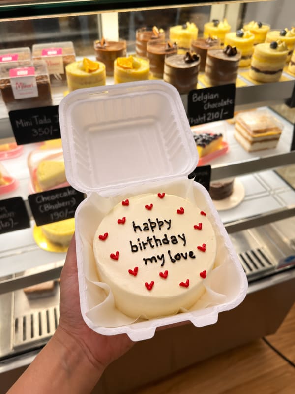 Little Hearts Bento Cake