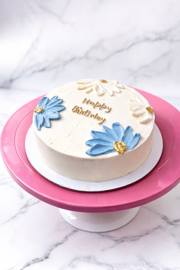Palette Knife Blooms Cake