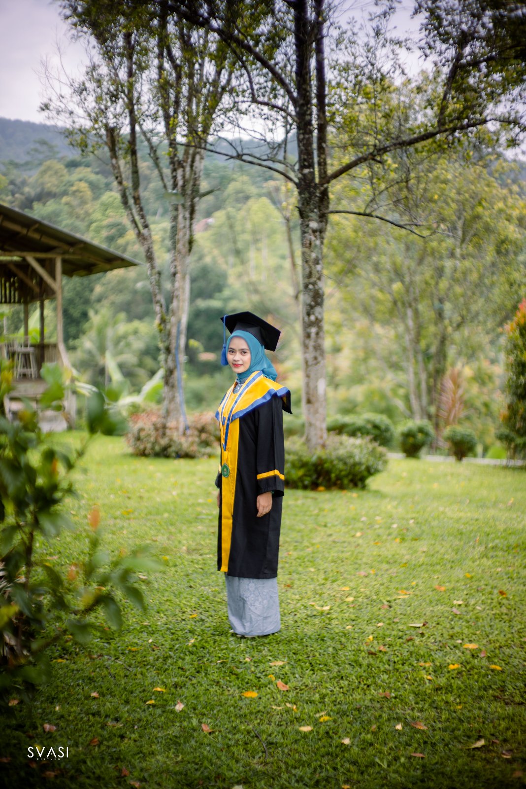 Wisuda Suci