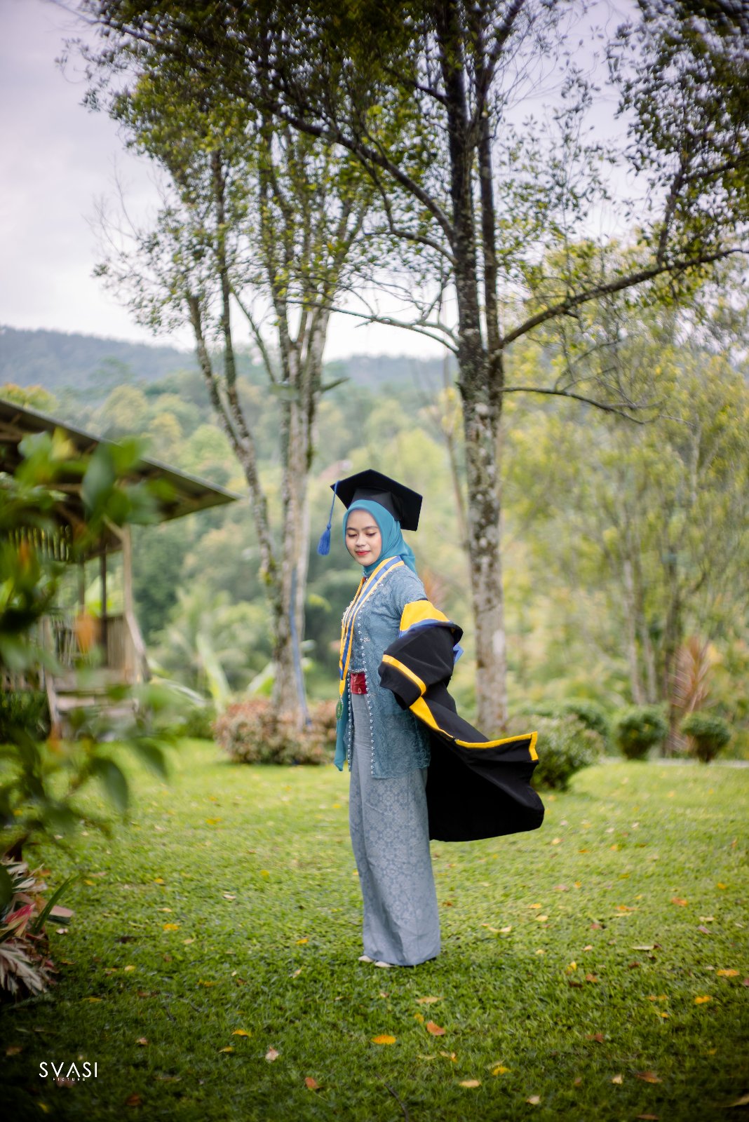 Wisuda Suci