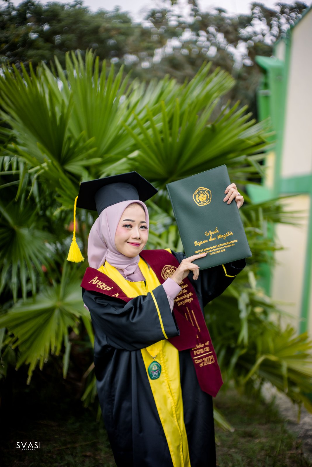 Wisuda Anggi