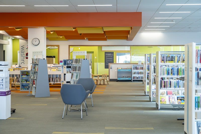 Calgary Public Library - Quarry Park photo 2