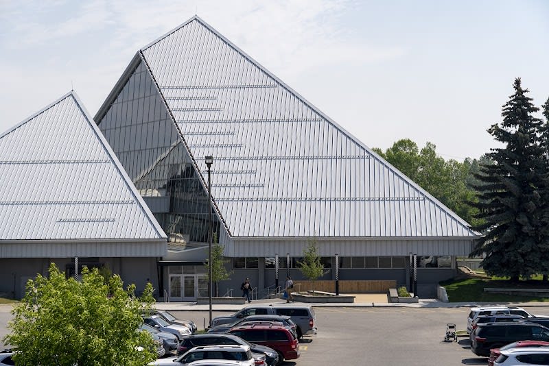 Calgary Public Library - Fish Creek