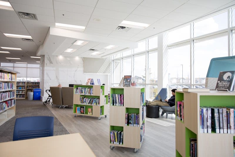 Calgary Public Library - Saddletowne photo 2