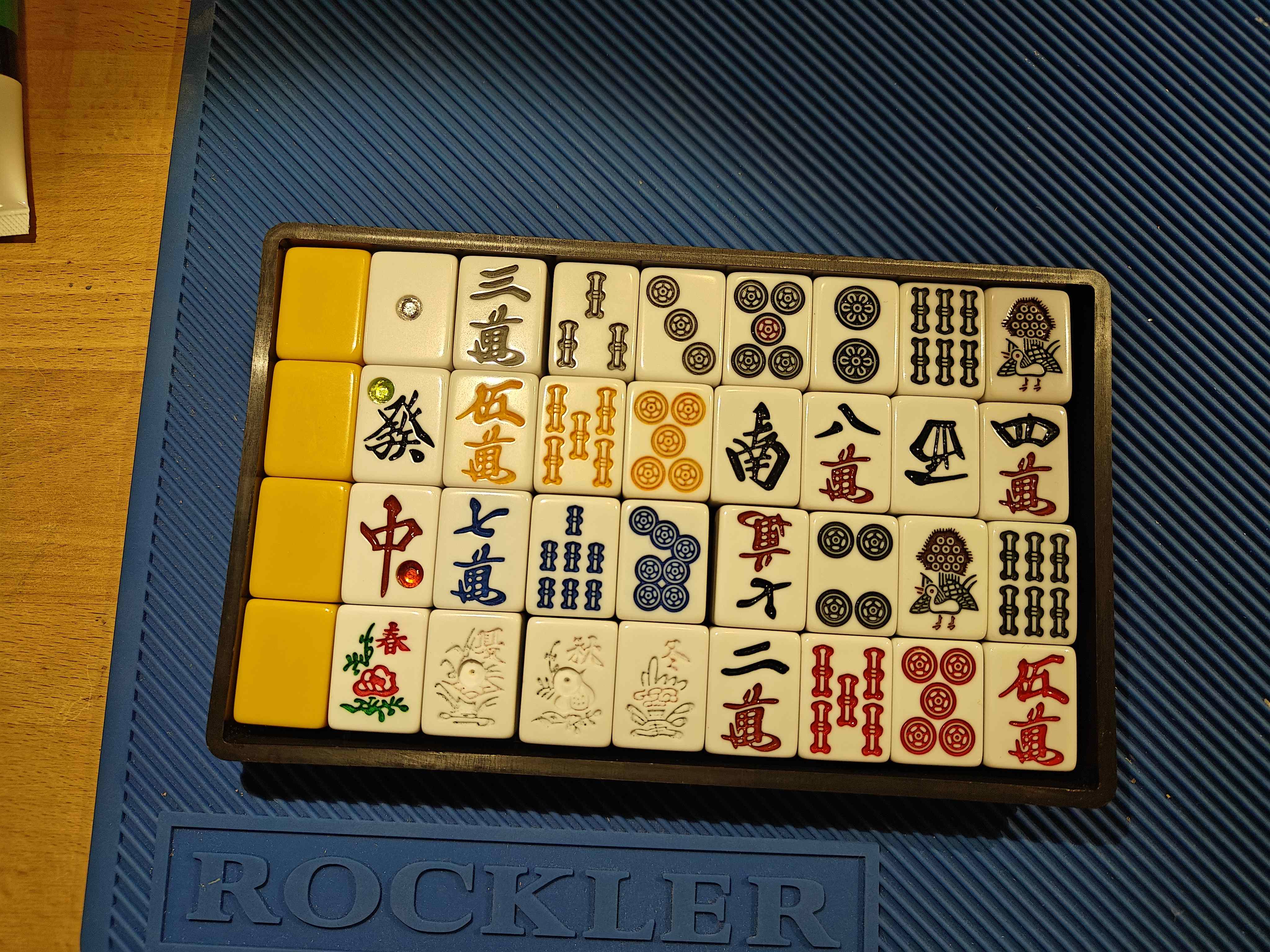 Customized hand-shuffled tiles