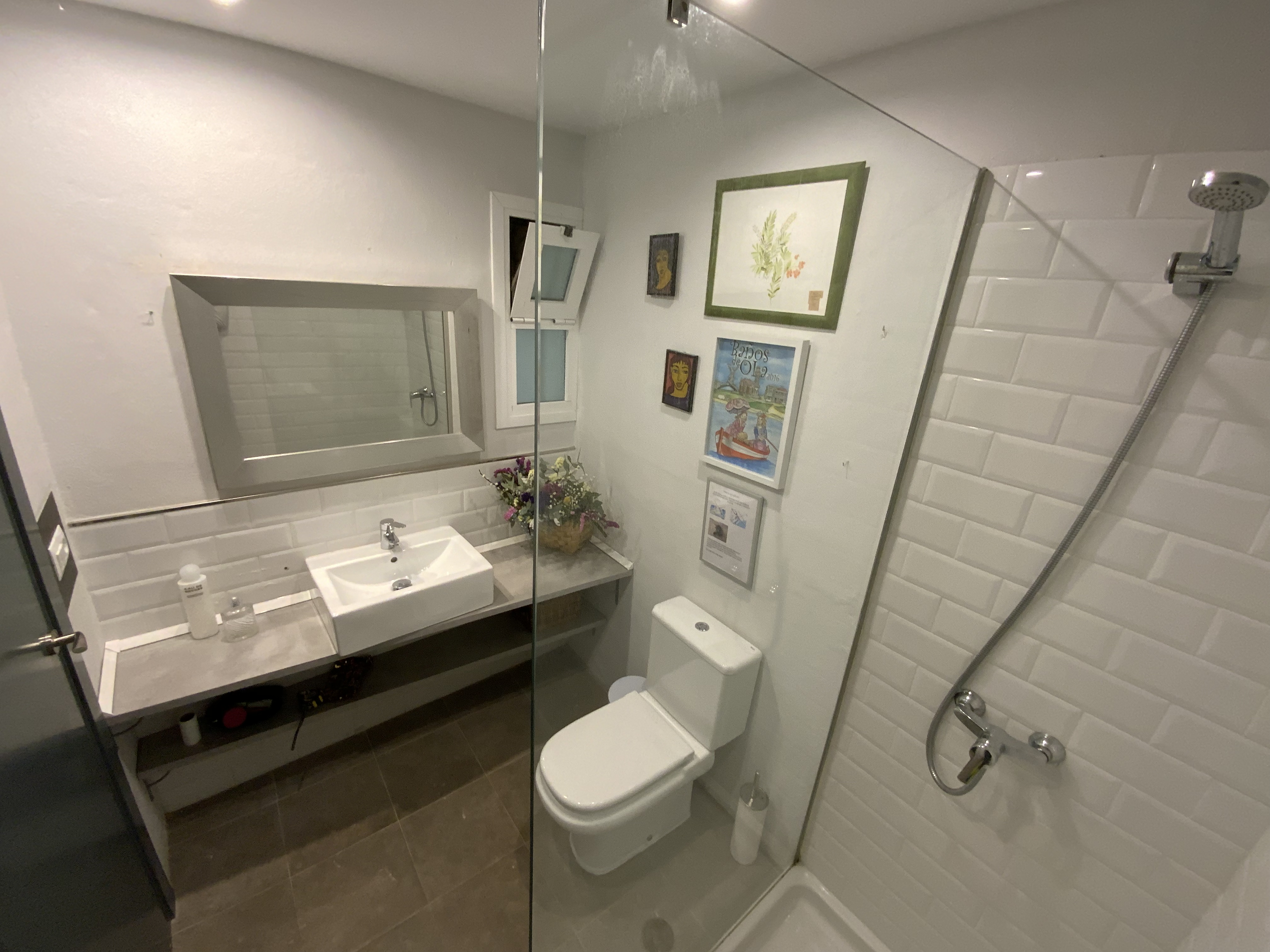Baño habitaciones 2 y 3 villa Málaga