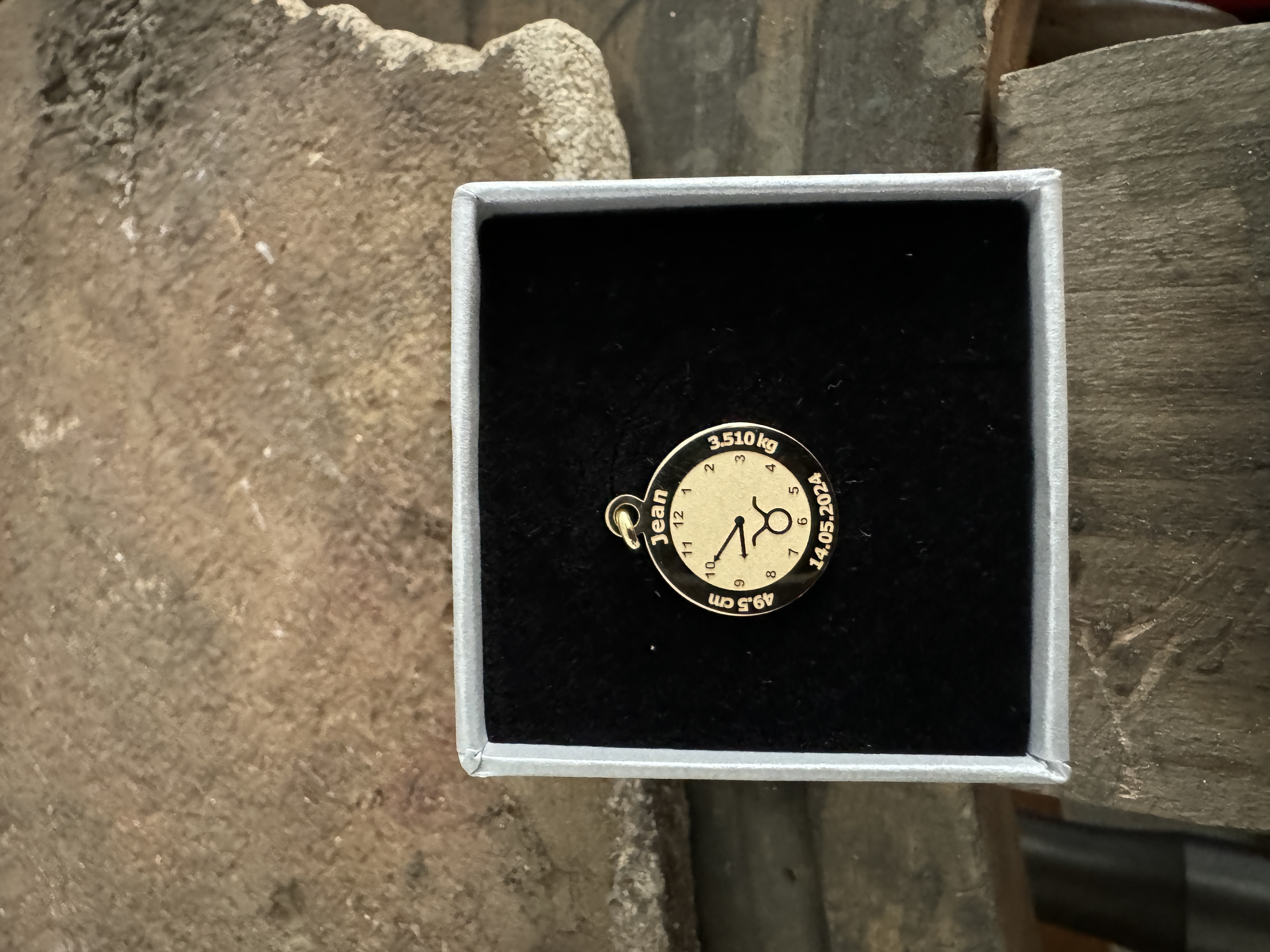 Médaille de naissance