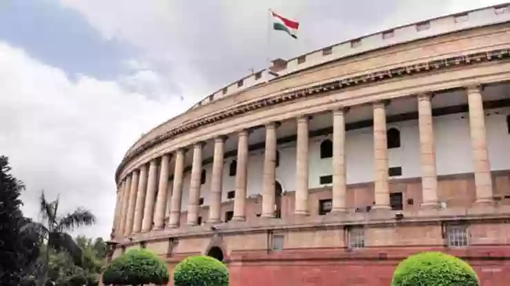 सरकार ने लोकसभा को बताया, देश में बिजली की कोई कमी नहीं