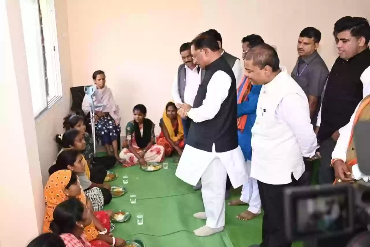 बाढ़ प्रभावित दंतेवाड़ा और बस्तर का सीएम विष्णु देव साय ने किया निरीक्षण, कहा – हर पीड़ित परिवार तक पहुंचेगी मदद