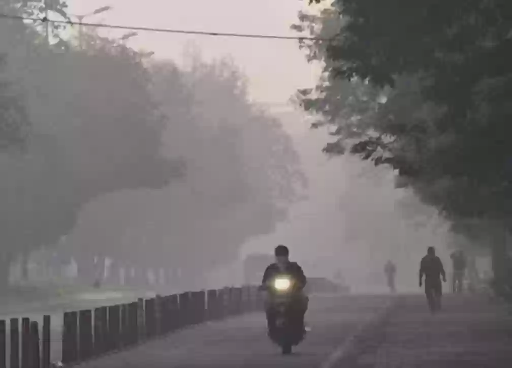 मध्यप्रदेश में मौसम ने मारी पलटी,दिन के तापमान में गिरावट रात में ठंड से राहत