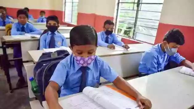 उत्तर प्रदेश में कोरोना के चलते 6 फरवरी तक बंद रहेंगे स्कूल-कॉलेज, जारी रहेगी ऑनलाइन क्लास