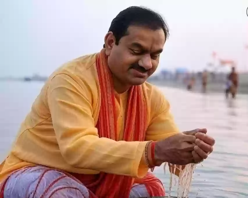 गौतम अदाणी और पत्नी प्रीति अदाणी के साथ  पहुंचे महाकुंभ, इस्कॉन मंदिर में बनाया महाप्रसाद