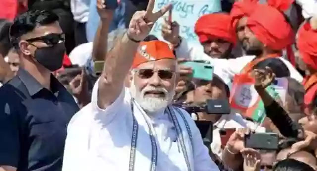 चुनावी जीत के बाद पीएम मोदी ने पहनी थी जो भगवा टोपी - अब उसी टोपी में नजर आएंगे भाजपा सांसद