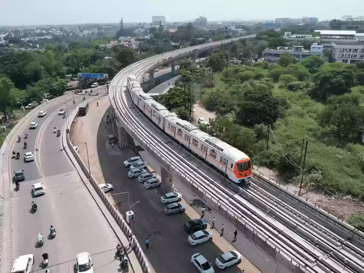 भोपाल मेट्रो में सफर से पहले पढ़ लें ये खबर, नहीं तो लग सकता है भारी जुर्माना और हो सकती है जेल