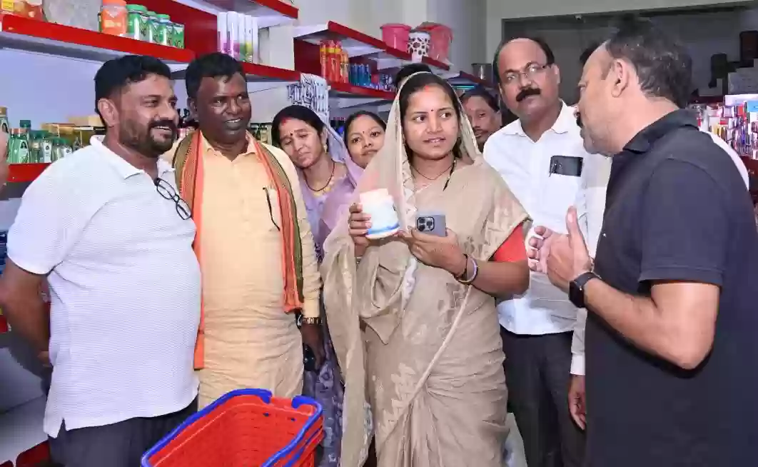 Minister lakshami rajwade