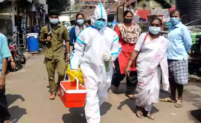 महाराष्ट्र में फिर बढ़ रहे कोरोना के मामले, ओमिक्रॉन के नए वेरिएंट ने बढ़ाई सरकार कि चिंता