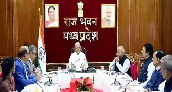 राज्यपाल ने कहा- मोबाइल मेडिकल यूनिट के दोबारा पहुंचने तक रोगी के पास दवा रहे उपलब्ध, रूट चार्ट के अनुसार वितरित करें दवा