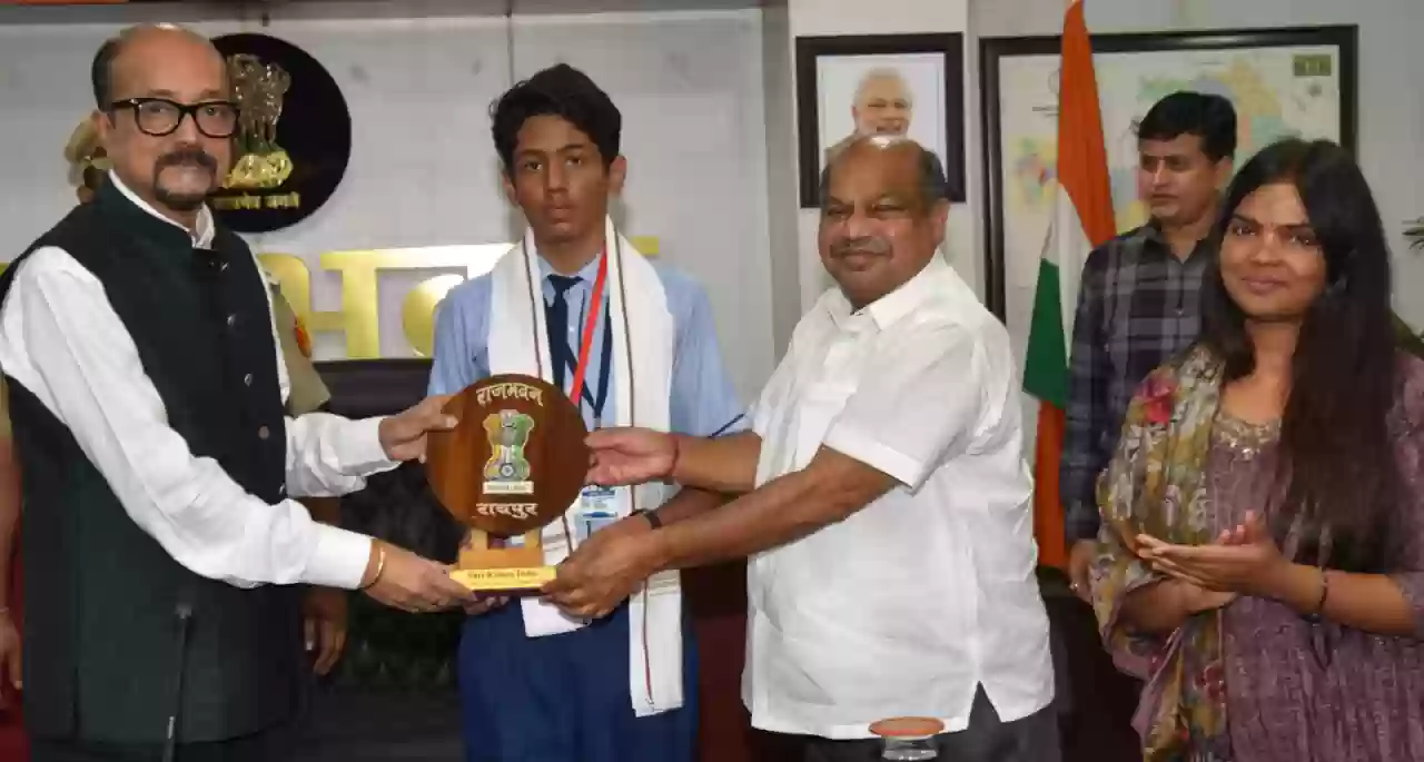 जीवन में सफलता पाने के लिए अनुशासन का बहुत बड़ा योगदान : रमेन डेका