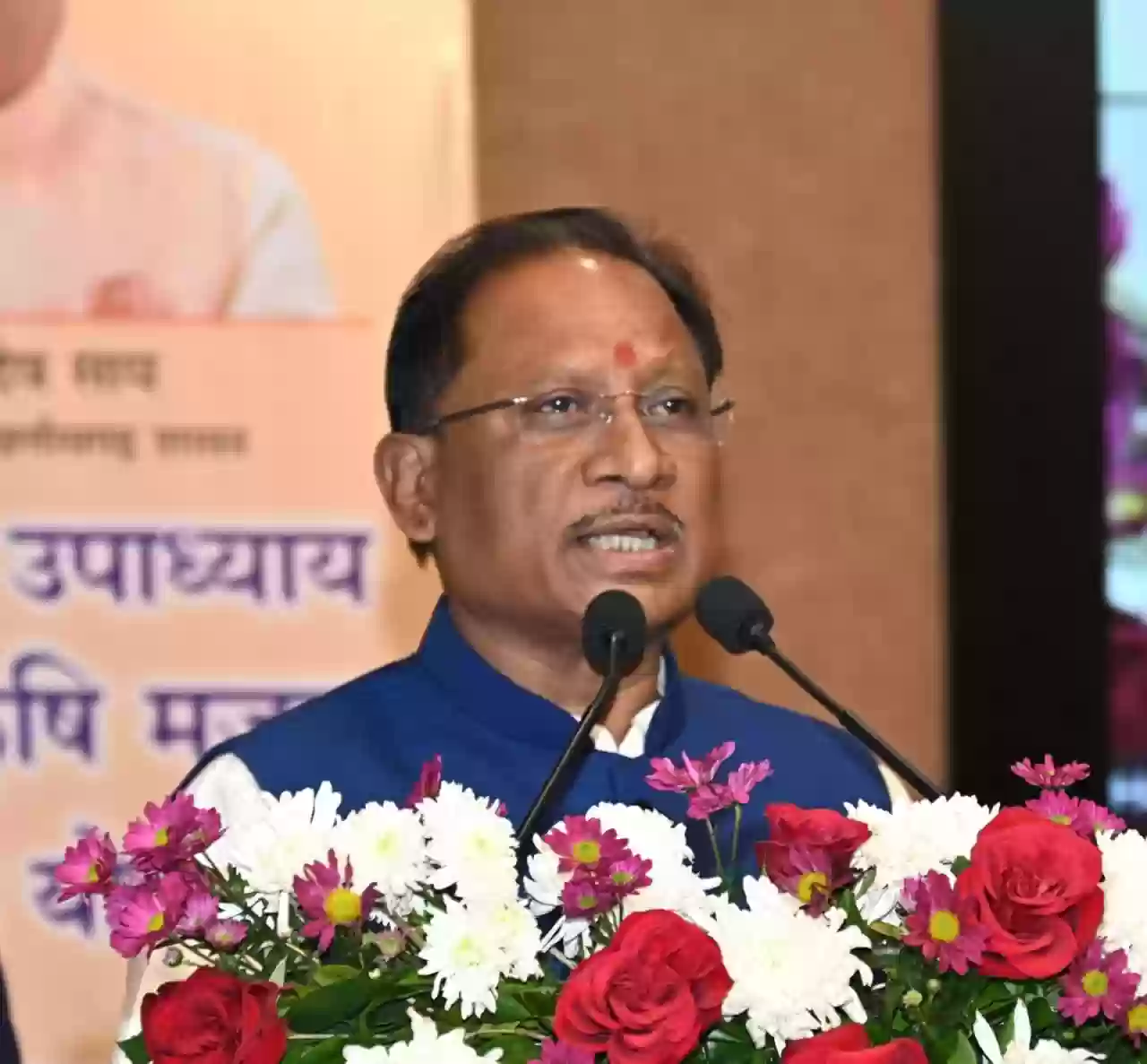 मुख्यमंत्री विष्णु देव साय ने पंडित दीनदयाल उपाध्याय भूमिहीन कृषि मजदूर कल्याण योजना का किया शुभारंभ, चेक दिया