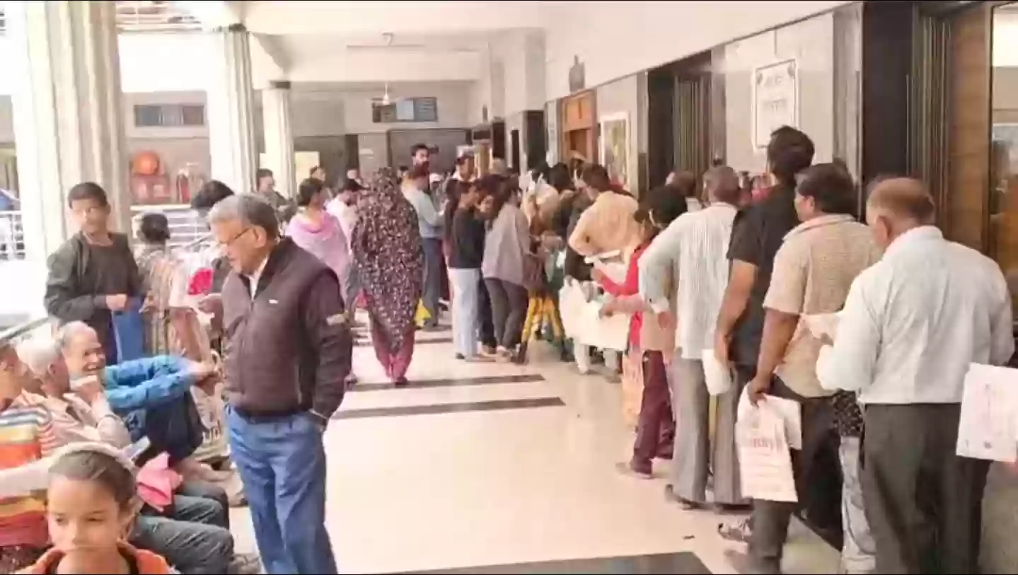 इंदौर जनसुनवाई में उमड़ा जनसैलाब! सड़क, पानी, सफाई और मदद की गुहार पर तुरंत एक्शन