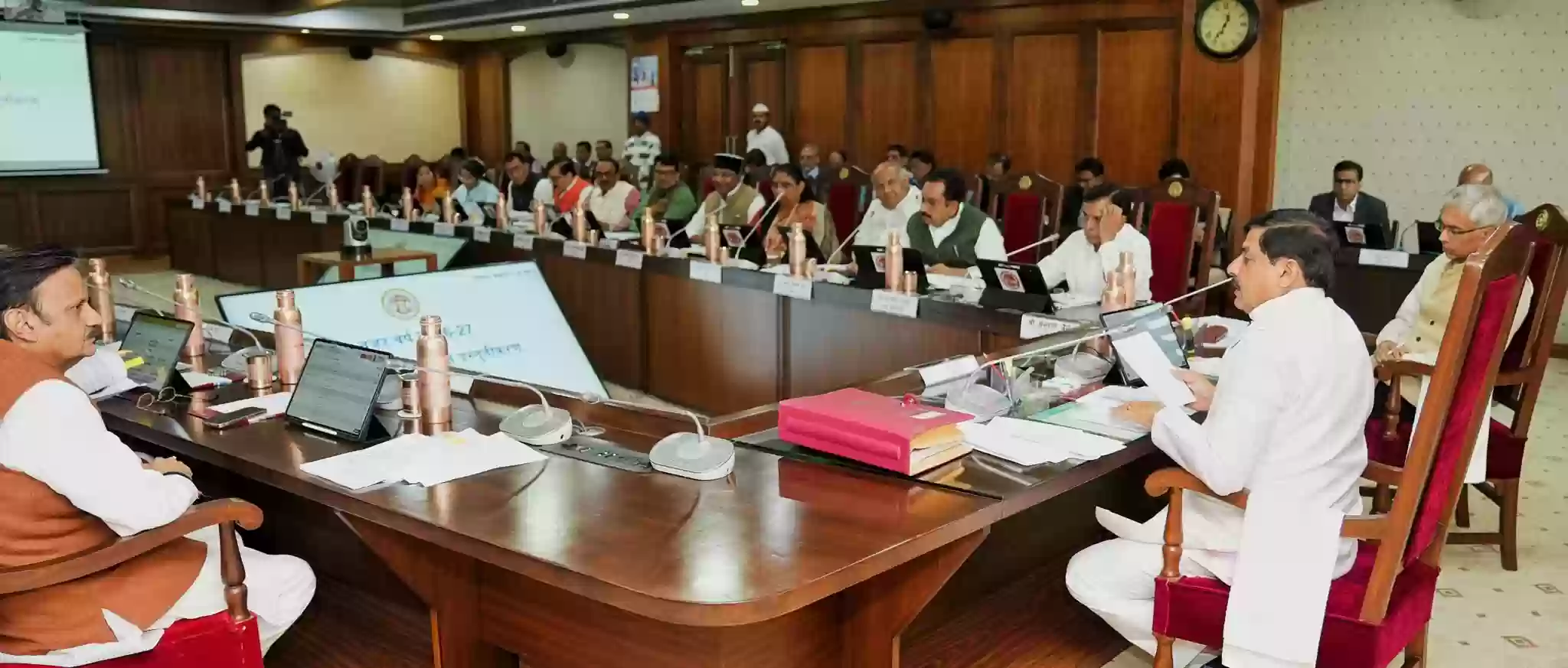 एमपी में तलाकशुदा बेटियों को मिलेगा परिवार पेंशन का हक, कैबिनेट ने दी मंजूरी
