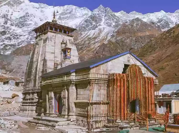 केदारनाथ मंदिर में अब 10.30 बजे तक होंगे बाबा के दर्शन