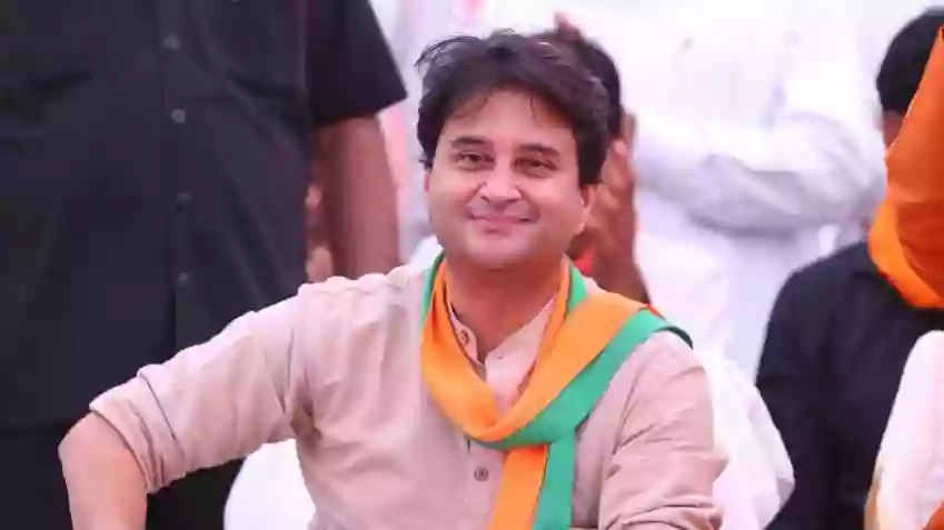 सिंधिया बोले - एविशन सेक्टर में होगा विस्तार, जल्द बढ़ाई जाएगी एयर कनेक्टिविटी