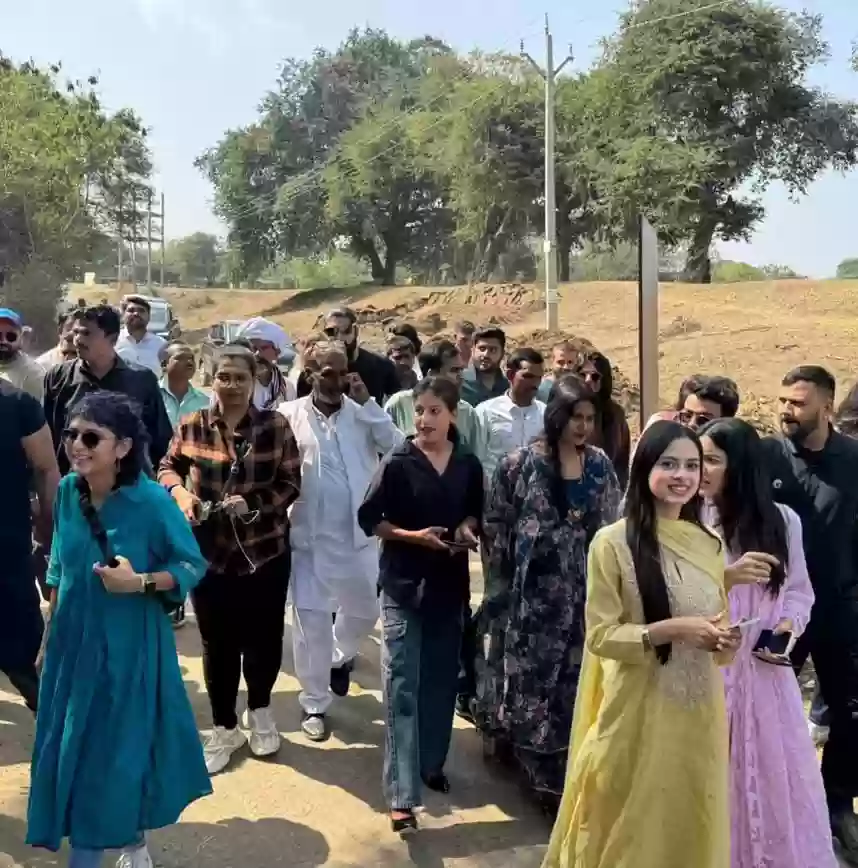 भोपाल में लापता लेडीज की स्पेशल स्क्रीनिंग, बॉलीवुड के मि.परफेक्शनिस्ट आमिर खान और डायरेक्टर किरण राव पहुंची भोपाल