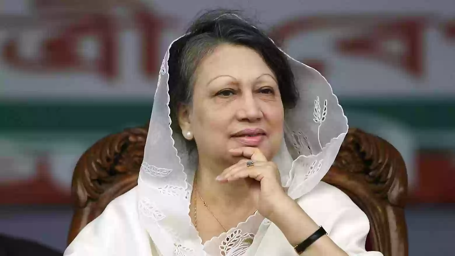 Khaleda Zia Death: बांग्लादेश की पूर्व प्रधानमंत्री खालिदा जिया का 80 साल की उम्र में निधन, एक दिन पहले ही भरा था चुनावी नामांकन