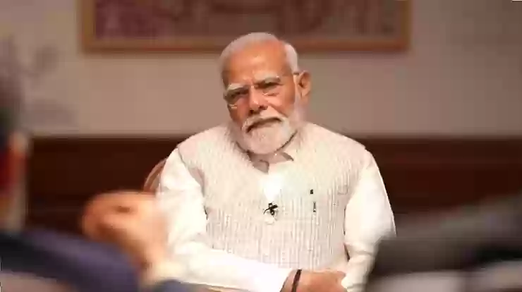 आज यूपी में तीन रैलियां करेंगे पीएम मोदी, मुंबई में जनसभा