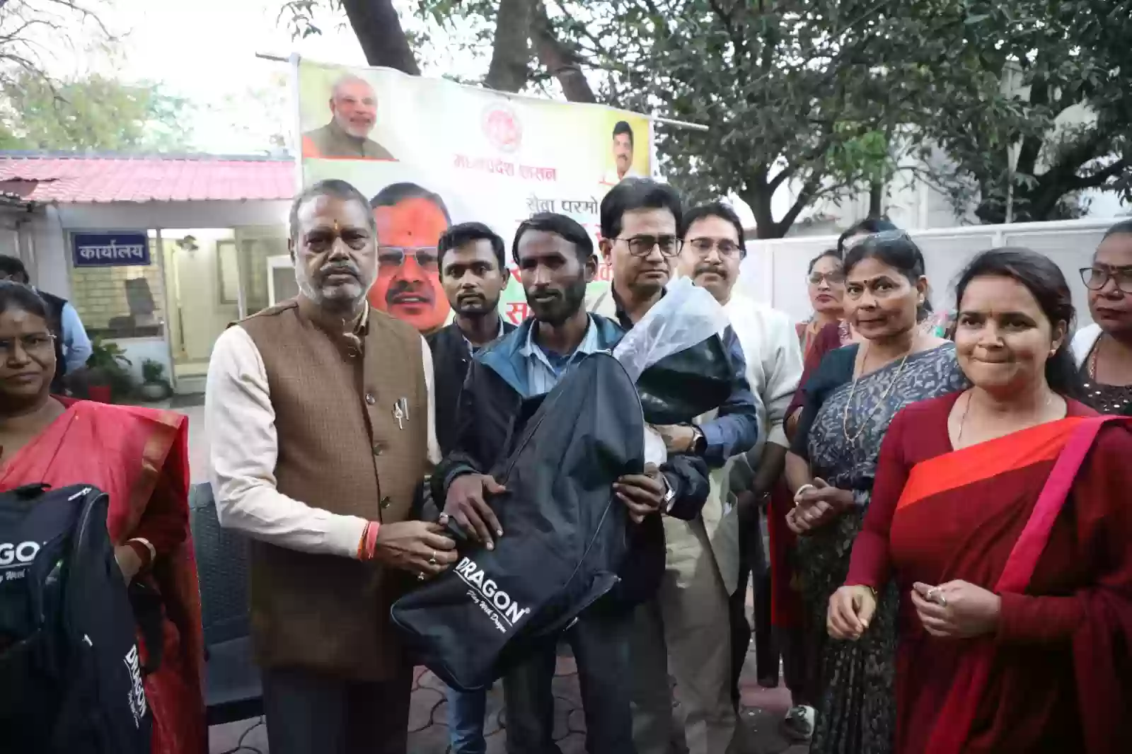ब्लाइंड क्रिकेट खिलाड़ियों को दी जाएंगी सभी सुविधाएं : मंत्री कुशवाह