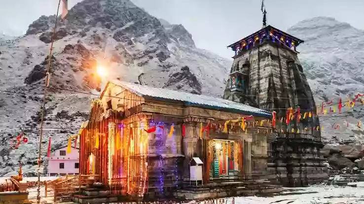 मौसम खराब होने की वजह से केदारनाथ यात्रा पर लगा ब्रेक, सोनप्रयाग में रोके गए श्रद्धालु