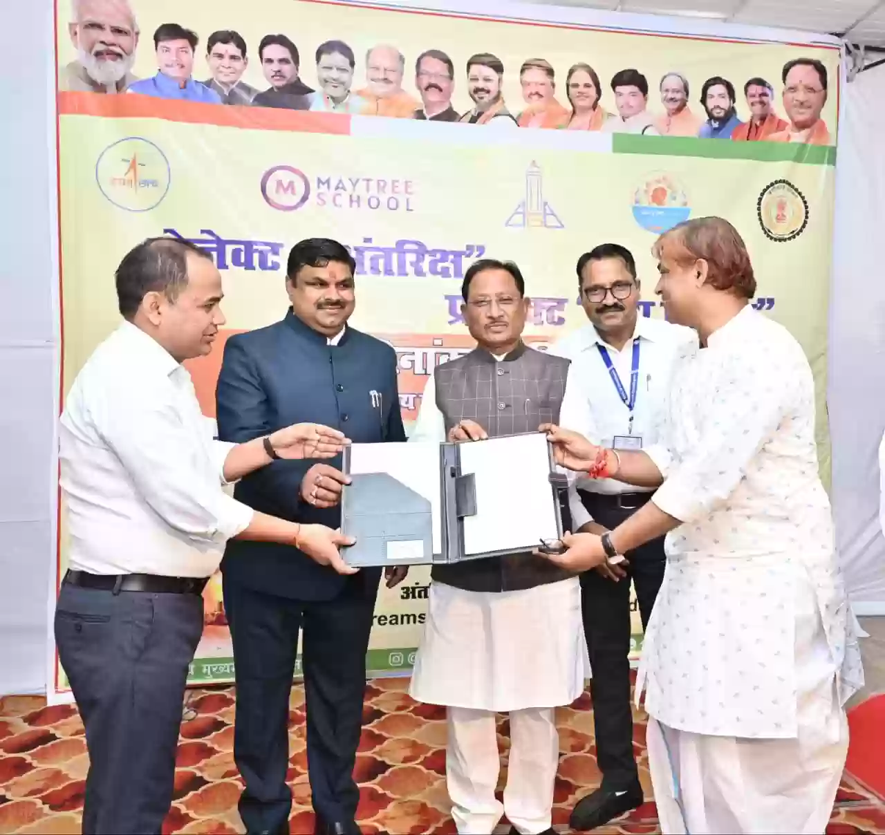 मुख्यमंत्री विष्णु देव साय ने मिशन अंतरिक्ष और प्रोजेक्ट जय विज्ञान अभियान का किया शुभारंभ